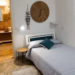 Esclusiva Con Piscina E Parco Privato Da 1200 Mq Cinque Minuti A Piedi Dalle Spiagge Di Torre delle Stelle