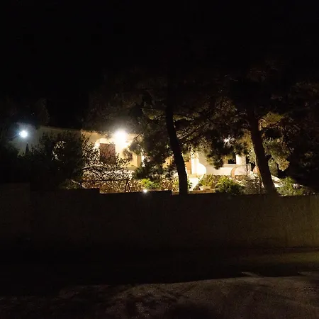 Βίλα Esclusiva Con Piscina E Parco Privato Da 1200 Mq Cinque Minuti A Piedi Dalle Spiagge Di *